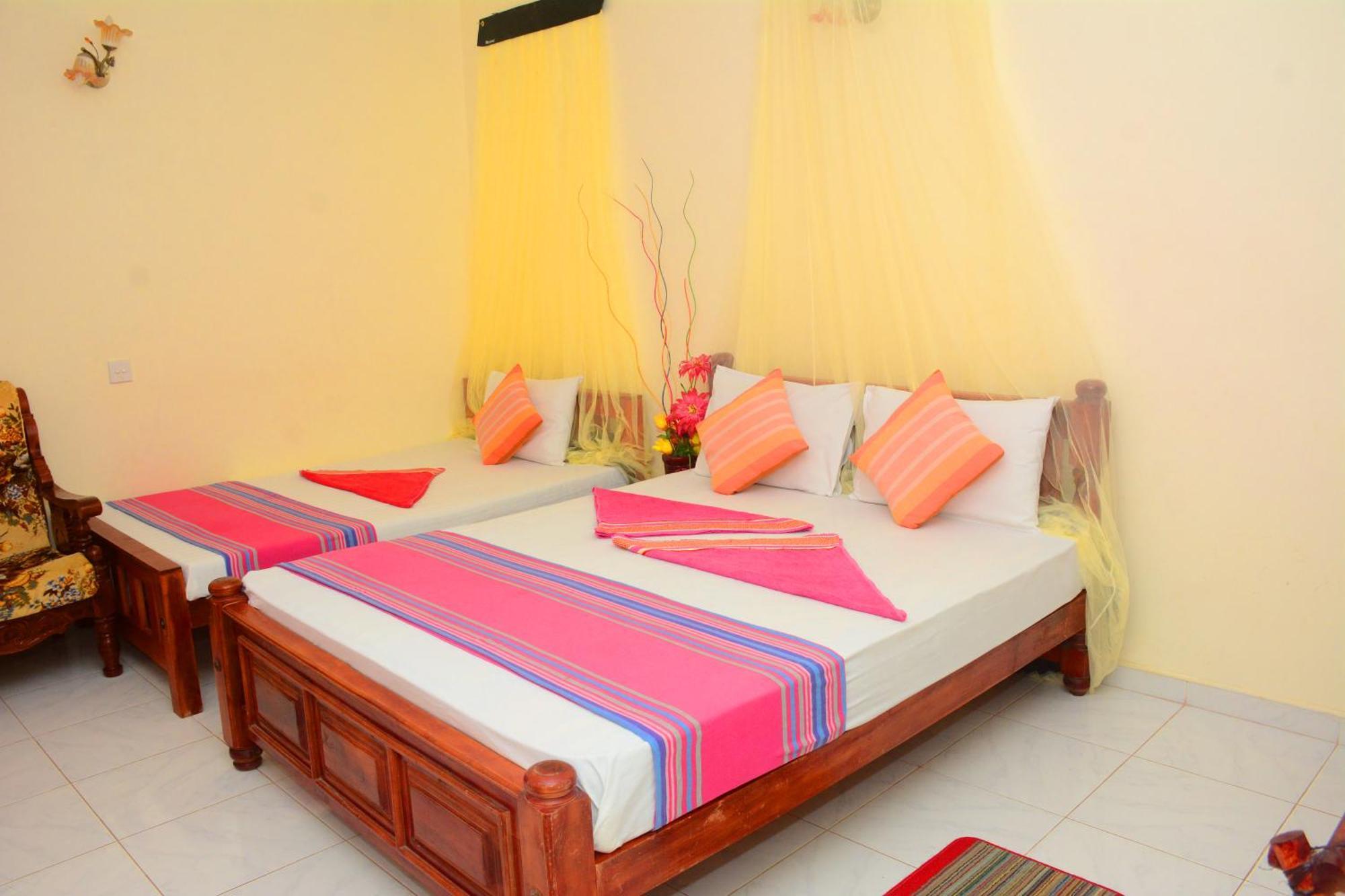 Tissa Rainbow Guest & Yala Hotel Tissamaharama Luaran gambar